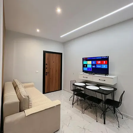 White And Cozy Apartment Vlore Exterior photo